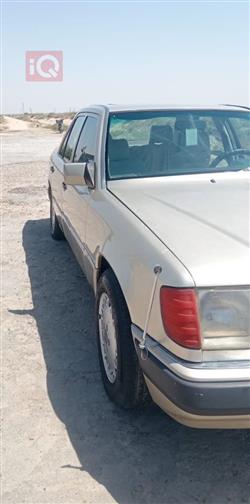 مرسيدس بنز E-Class